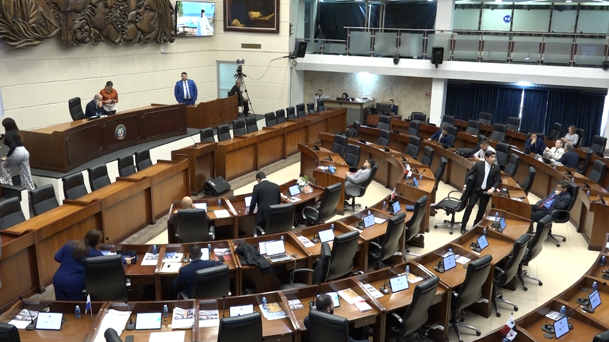 Diputados de la Asamblea buscan la reactivación del sector construcción. Diputados de la Asamblea buscan la reactivación del sector construcción.