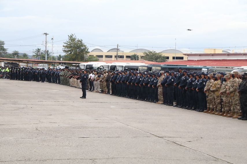 Panamá despliega 28 mil unidades para operativos fin de año