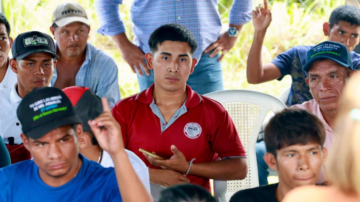 El programa Mi Primer Empleo Agro llegó a la comunidad de Aguacatal, en la provincia de Veraguas, como parte de las acciones dirigidas a generar oportunidades de empleo y formación práctica para la juventud panameña. El programa Mi Primer Empleo Agro llegó a la comunidad de Aguacatal, en la provincia de Veraguas, como parte de las acciones dirigidas a generar oportunidades de empleo y formación práctica para la juventud panameña.