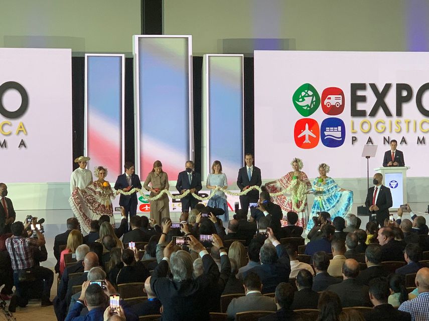 Marcela Galindo, presidenta de la CCIAP, explicó que “en 2022 se inició una serie de conversaciones que se enfocan en temas país que diferentes actores, no solo del ecosistema sanitario.