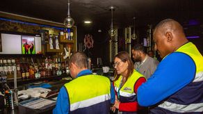 Mitradel verifica normativa laboral en operativo nocturno a locales de la ciudad capital