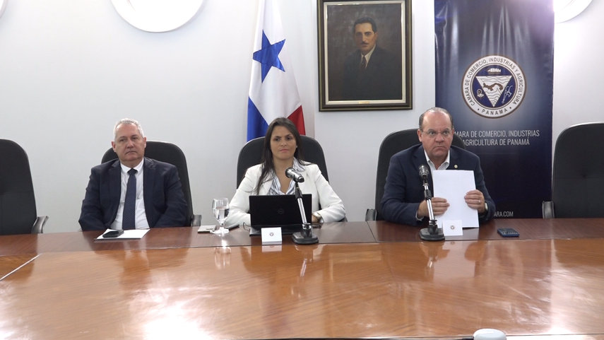 Índice de Confianza del Consumidor mejora, con panorama incierto sobre reformas a la CSS