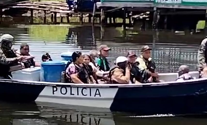 (CSS), en coordinación con otras entidades del Estado, desplegó un operativo logístico especial en la provincia para asegurar la continuidad de los servicios médicos y la entrega de medicamentos, especialmente a pacientes con enfermedades crónicas. (CSS), en coordinación con otras entidades del Estado, desplegó un operativo logístico especial en la provincia para asegurar la continuidad de los servicios médicos y la entrega de medicamentos, especialmente a pacientes con enfermedades crónicas.