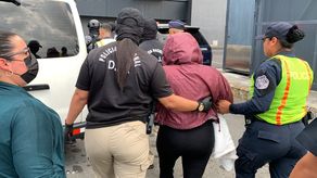 Extraditan a Panamá a la esposa de Cholo Chorrillo