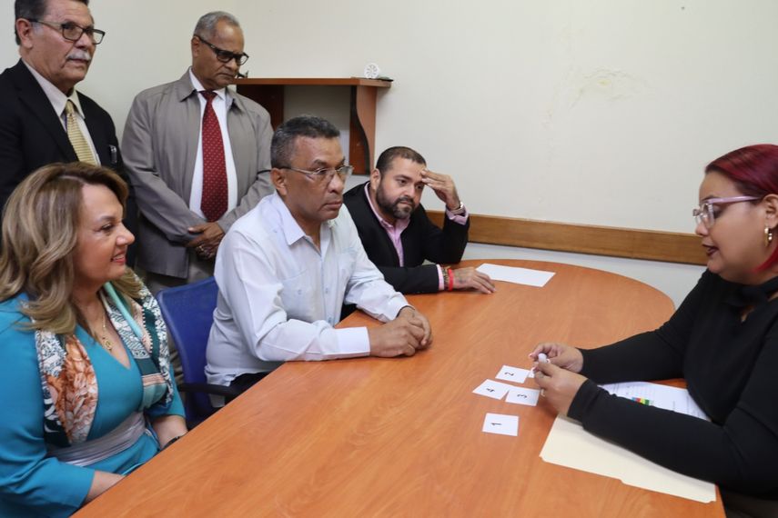 Son seis los candidatos a la rectoría de la Universidad de Panamá.
