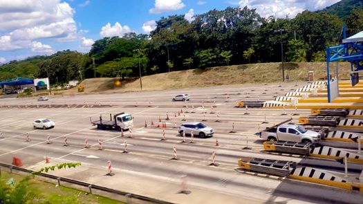 Autopista Panamá - Colón. Cortesía:&nbsp;@concesionariamc