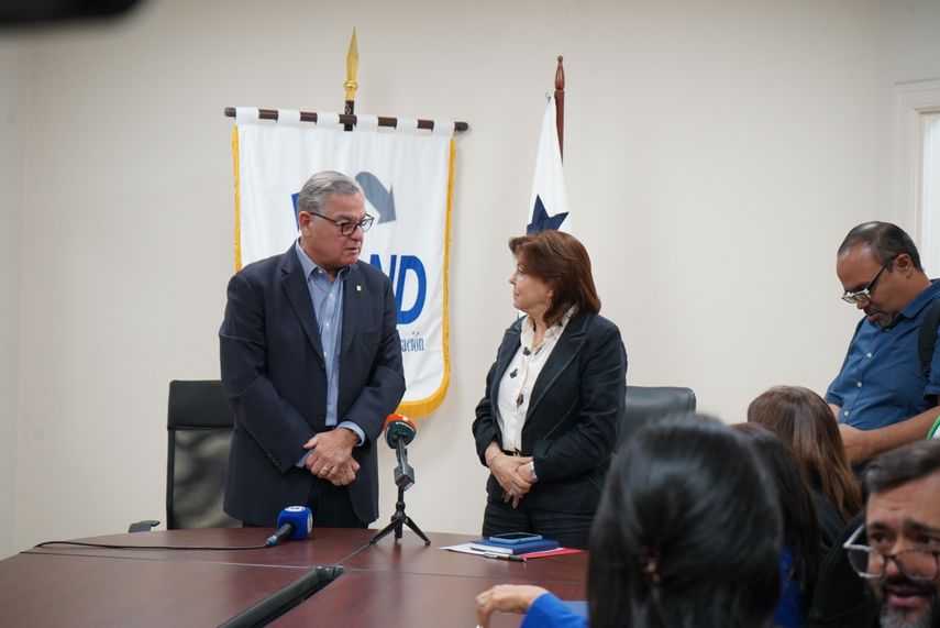 Contraloría investigará beneficiarios de fondos de descentralización y reforzará auditoría