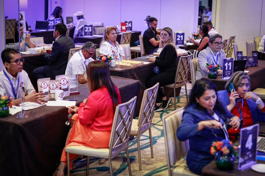 La primera rueda de negocios del Programa Agroindustria Competitiva (AIC 2025) cerró su jornada inaugural con resultados sobresalientes