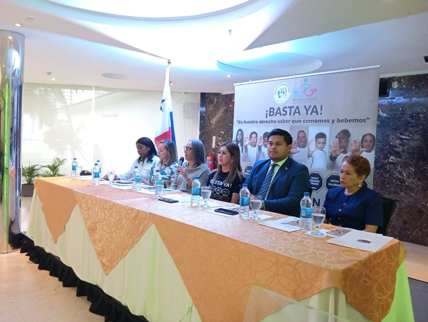 Alimentación saludable promueve proyecto sobre etiquetado frontal en Panamá