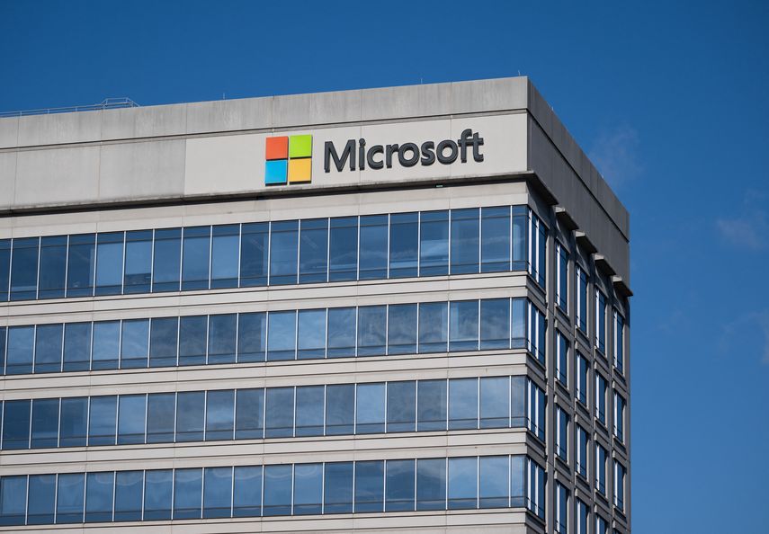 Microsoft se alía con otros fondos para invertir $100.000 millones en IA