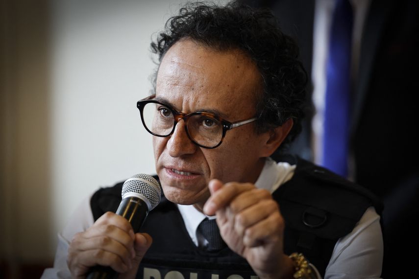 Periodista Christian Zurita sustituye a Fernando Villavicencio