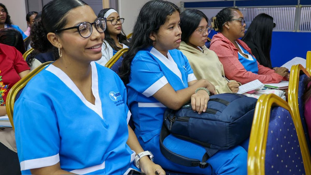 Udelas celebró el primer aniversario de su Instituto de la Mujer. Udelas celebró el primer aniversario de su Instituto de la Mujer.