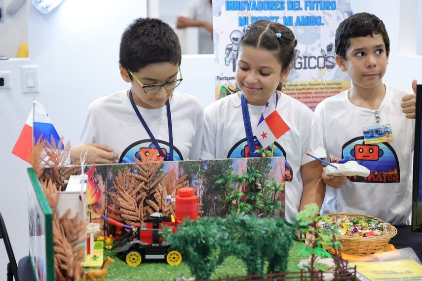 Panamá celebró la final de Olimpiada Nacional de Robótica 