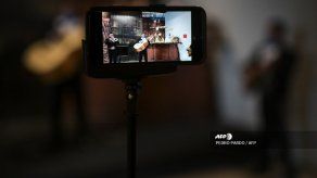 La pandemia transforma arraigada celebración de Día de la Madre en México