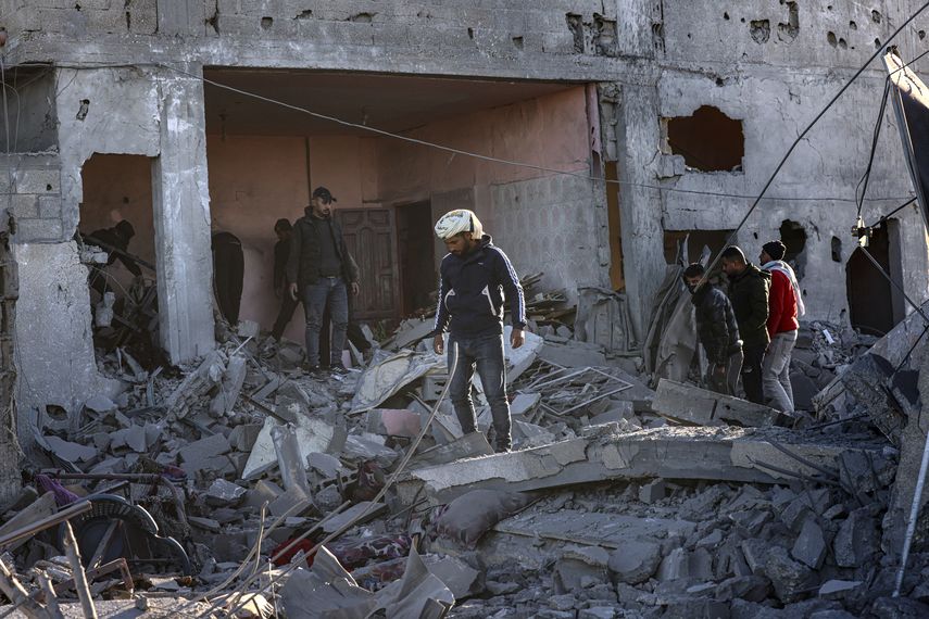 Hamás anuncia más de 60 muertos en bombardeos contra Gaza