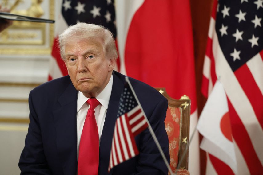 Trump firmó decreto ejecutivo que consigna la advertencia.