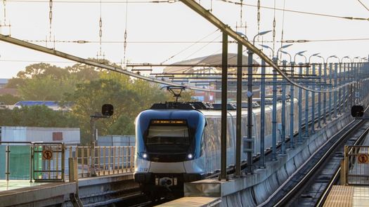 El Metro de Panamá informó que mantiene un monitoreo constante de la demanda de usuarios, tras el anuncio de MiBus sobre la reducción de buses en ciertos horarios. El Metro de Panamá informó que mantiene un monitoreo constante de la demanda de usuarios, tras el anuncio de MiBus sobre la reducción de buses en ciertos horarios.