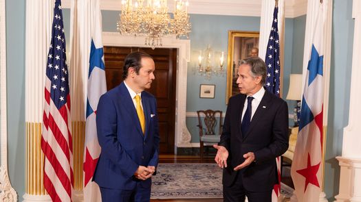 Blinken se reunió con Canciller de Panamá para abordar migración y economía