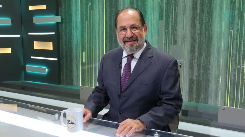 Javier Carrizo: Monedas Martinellis deben ser aceptadas por todos los comercios