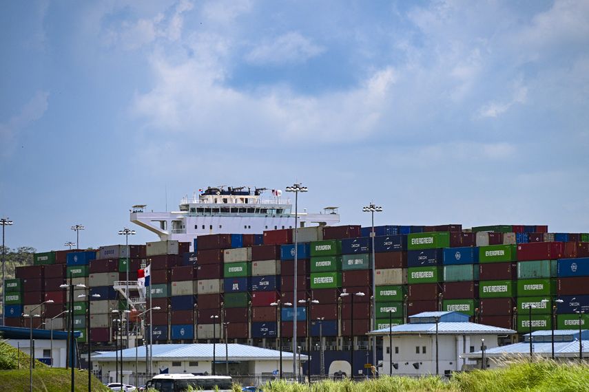 Aumenta el movimiento de contenedores en puertos de Panamá en un 19.2% hasta julio de 2024. Aumenta el movimiento de contenedores en puertos de Panamá en un 19.2% hasta julio de 2024.