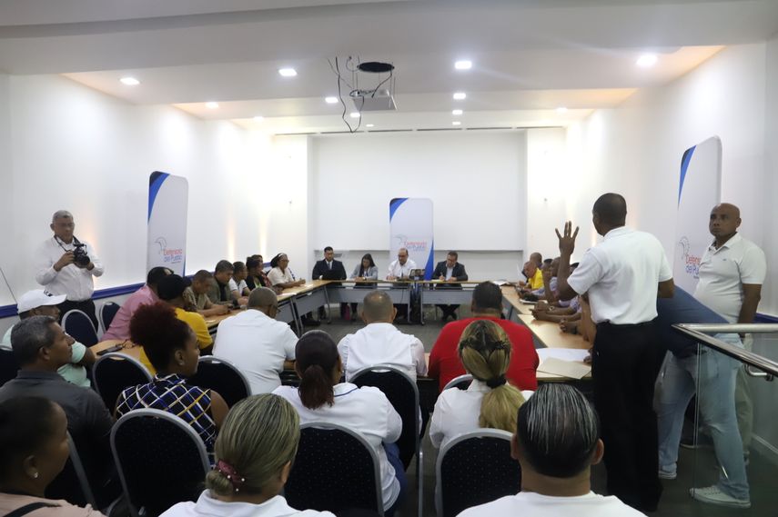 Defensoría abre queja colectiva ante supuestas anomalías en ascensos de los estamentos