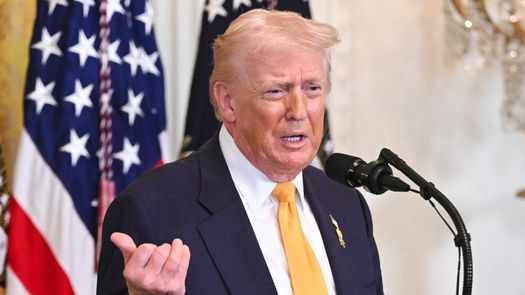 Trump ordena liberar archivos sobre ovnis y vida extraterrestre en EE.UU.