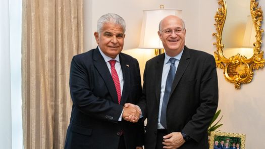 BID promocionará a Panamá como un hub de inversiones y apoyará ingreso a la OCDE