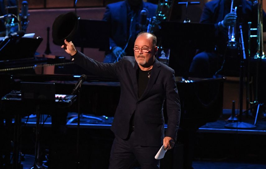 Rubén Blades no se presentará en la Teletón 20-30