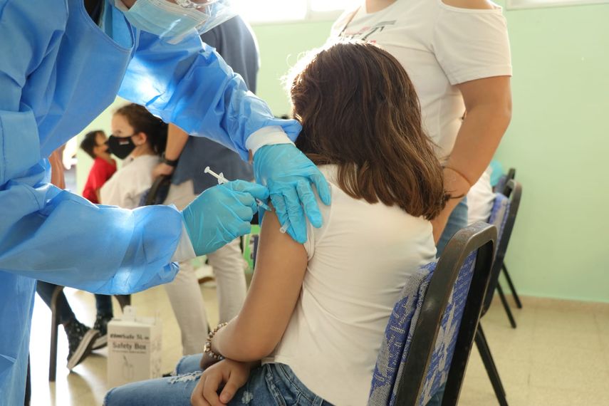 Covid: Centros de vacunación funcionarán este fin de semana