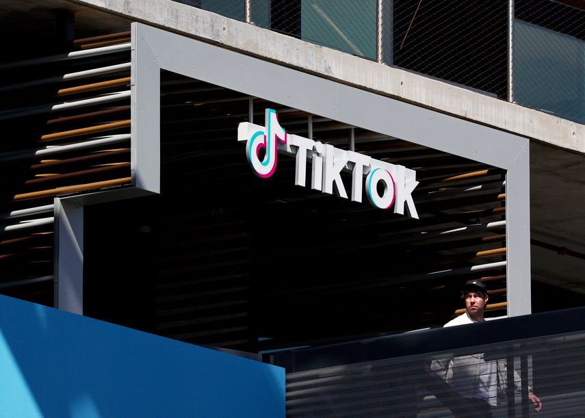 Trump afirma que Microsoft está en conversaciones para comprar TikTok