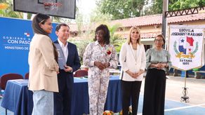 Meduca entrega órdenes de proceder por más de $86 millones para centros educativos