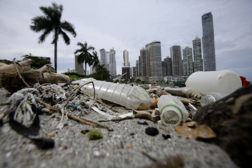 Panamá, entre los países más afectados por contaminación plástica en el Pacífico Panamá, entre los países más afectados por contaminación plástica en el Pacífico