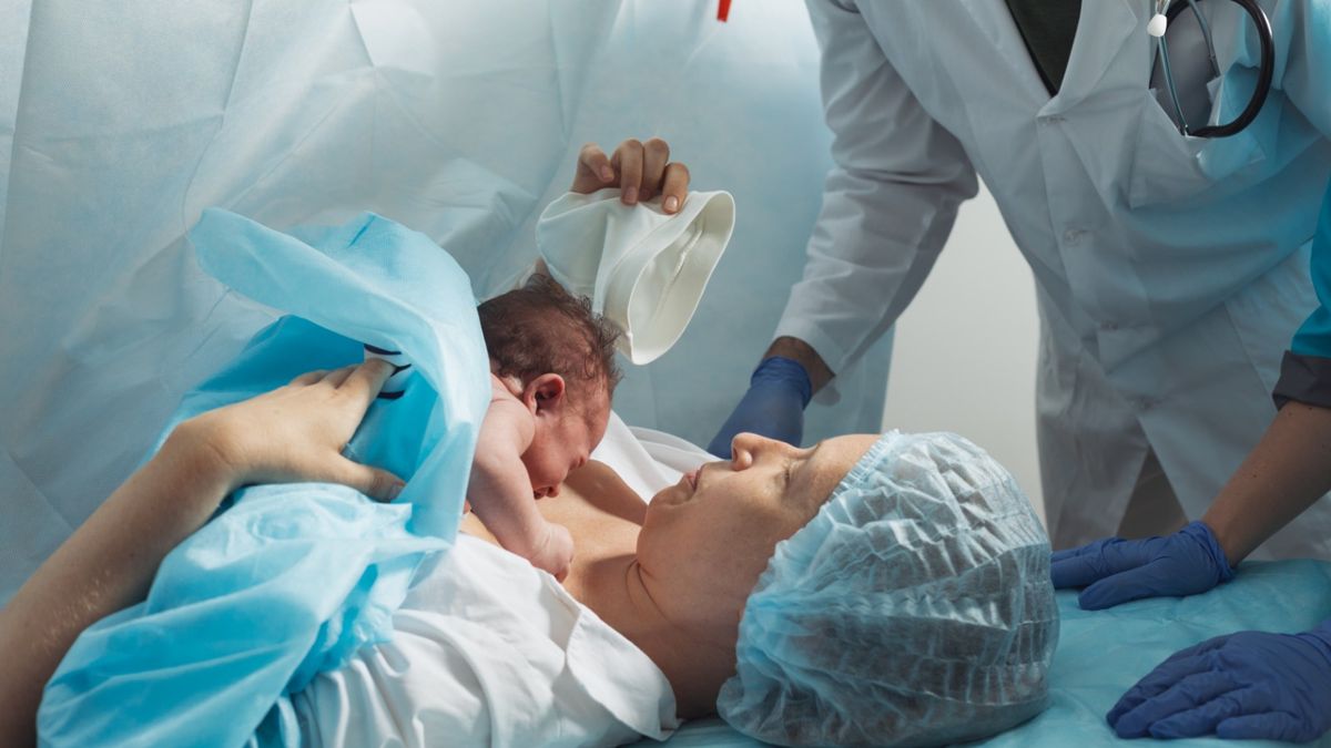 La cifra de nacimientos cayó un 2% en Panamá en el 2025, en comparación con el año anterior, mientras que la de los matrimonios aumentó un 13 %, de acuerdo con los datos del Registro Civil publicados este martes. La cifra de nacimientos cayó un 2% en Panamá en el 2025, en comparación con el año anterior, mientras que la de los matrimonios aumentó un 13 %, de acuerdo con los datos del Registro Civil publicados este martes.