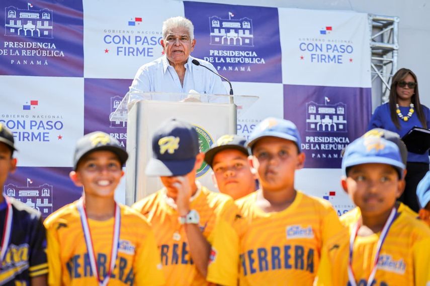 Administración Mulino recupera obra del Estadio Rico Cedeño para inaugurarlo este año