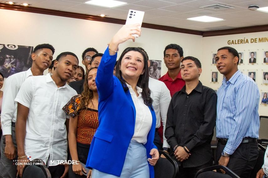 Ministerio de Trabajo acompaña a jóvenes en Mi Primer Empleo