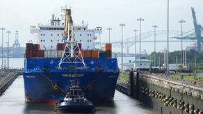 Mulino reafirma en Japón soberanía y neutralidad del Canal de Panamá