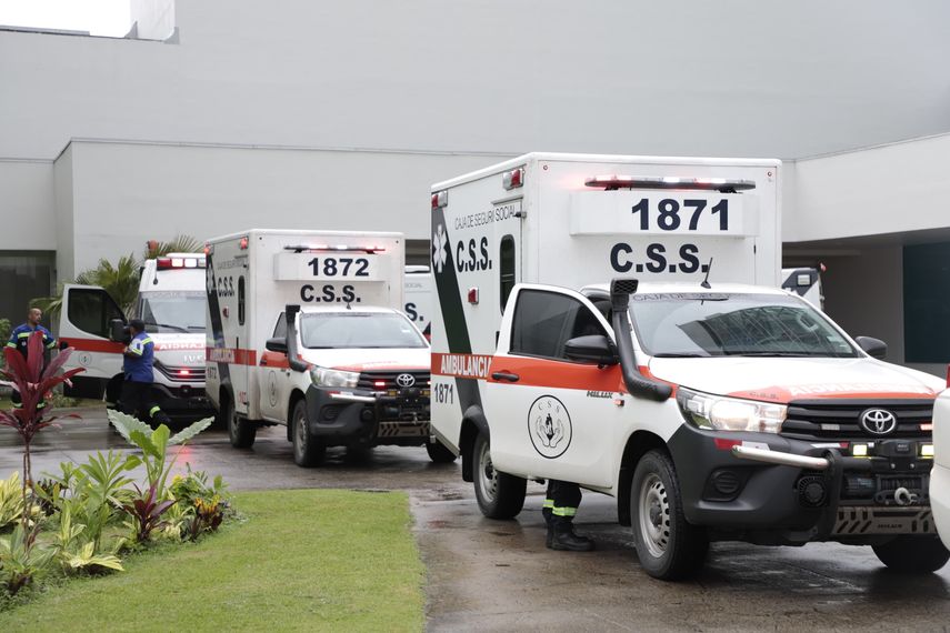 La Caja de Seguro Social (CSS) anunció este jueves el envío de seis nuevas ambulancias equipadas con tecnología de punta a la provincia de Bocas del Toro, así como el inicio de programas quirúrgicos para reducir la creciente mora en cirugías de próstata y cataratas. La Caja de Seguro Social (CSS) anunció este jueves el envío de seis nuevas ambulancias equipadas con tecnología de punta a la provincia de Bocas del Toro, así como el inicio de programas quirúrgicos para reducir la creciente mora en cirugías de próstata y cataratas.