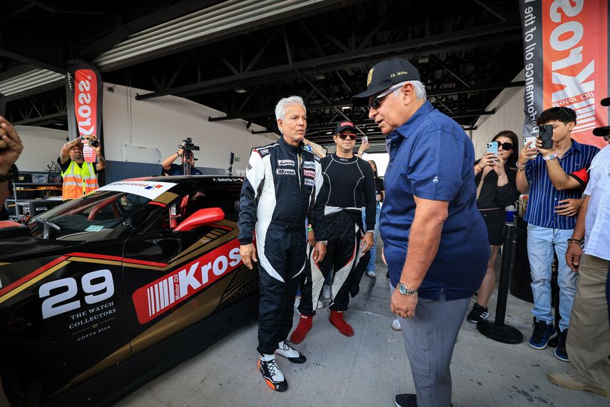 Mulino asiste al nuevo autódromo Panamá y señala su gran potencial turístico