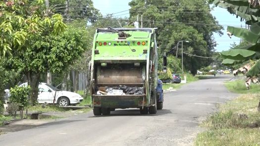 Debido al desabastecimiento de combustible por el cierre de la vía interamericana, el servicio de recolección de basura en David se ha visto afectado.