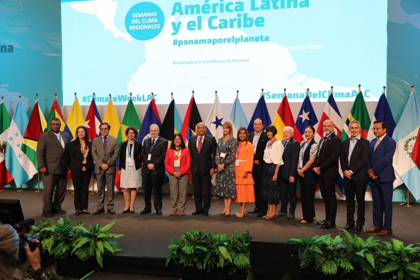 Panamá cierra este viernes la Semana del Clima de América Latina y el Caribe, tras aprobar una postura común para la conferencia COP28 sobre cambio climático de Dubái. Panamá cierra este viernes la Semana del Clima de América Latina y el Caribe, tras aprobar una postura común para la conferencia COP28 sobre cambio climático de Dubái.