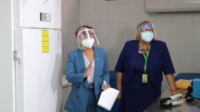 Trasladan primer congelador para vacunas Covid-19 al PAI
