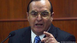 Vladimiro Montesinos en el ojo del huracán en Perú dos décadas después