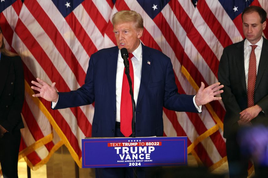 Juez retrasa sentencia contra Donald Trump hasta después de las elecciones