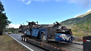 Senniaf da seguimiento a niños sobrevivientes del bus 5B54