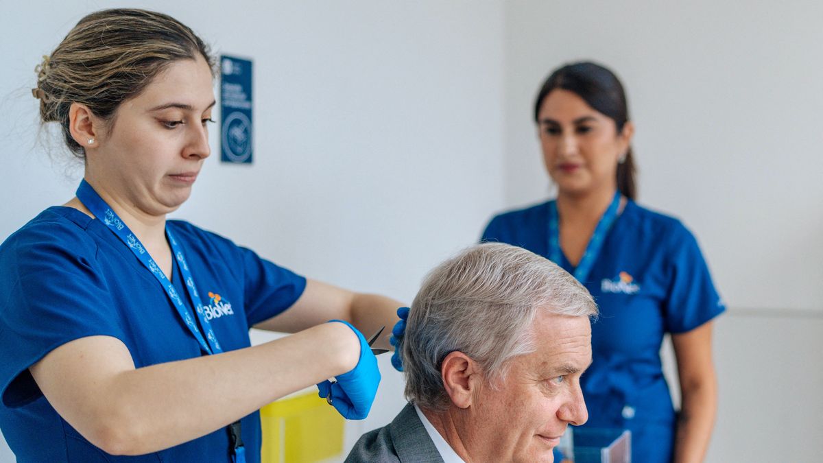 Si nosotros planteamos que tenemos un problema real de narcotráfico, de crimen organizado, tenemos que acreditar que cualquier autoridad que ejerce un cargo público debe estar muy lejos de lo que son las redes del narcotráfico, dijo Kast. Si nosotros planteamos que tenemos un problema real de narcotráfico, de crimen organizado, tenemos que acreditar que cualquier autoridad que ejerce un cargo público debe estar muy lejos de lo que son las redes del narcotráfico, dijo Kast.