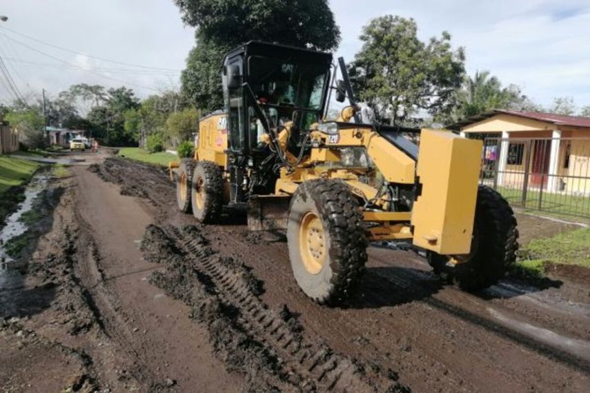 El MOP indicó que las labores se ejecutan en una distancia aproximada de 8.5 &nbsp;kilómetros.&nbsp;