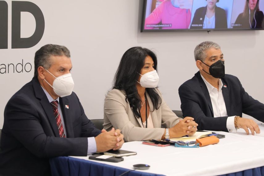 El Programa Saneamiento de Panamá adscrito al Ministerio de Salud (MINSA) llevó a cabo una reunión con Organismos Financiadores BID, CAF, AICID, CEDEX y representantes del MEF.