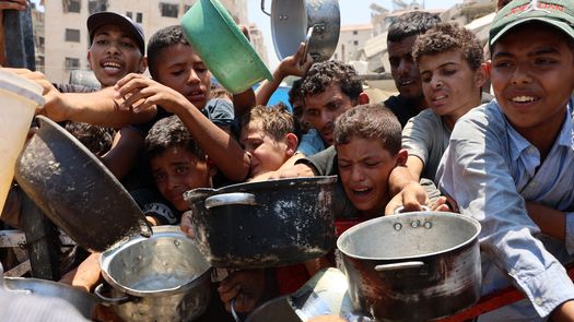 El hambre en el mundo bajó ligeramente en 2024, según la ONU