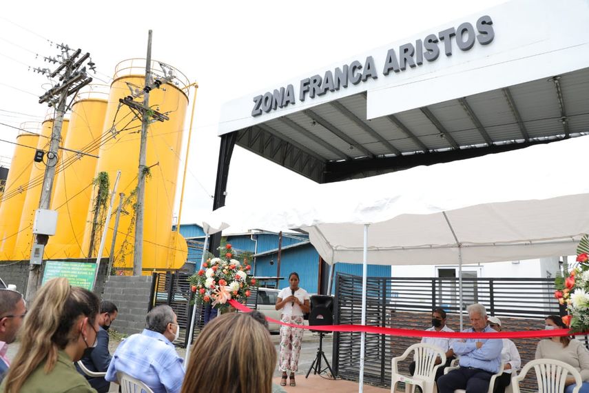 MICI: Empresas en zonas francas generarán $17 millones