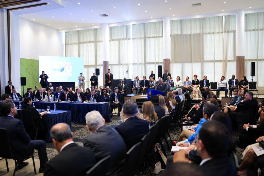 El presidente de la República, José Raúl Mulino, presidió este miércoles su primer Consejo de Gabinete Ampliado, donde presentó un balance de los primeros 100 días de su administración. El presidente de la República, José Raúl Mulino, presidió este miércoles su primer Consejo de Gabinete Ampliado, donde presentó un balance de los primeros 100 días de su administración.